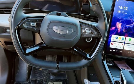 Geely Atlas, 2023 год, 2 450 000 рублей, 5 фотография