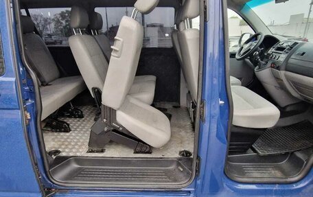 Volkswagen Transporter T5 рестайлинг, 2010 год, 1 500 000 рублей, 11 фотография