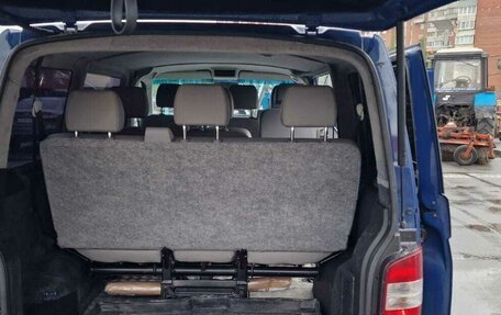 Volkswagen Transporter T5 рестайлинг, 2010 год, 1 500 000 рублей, 30 фотография
