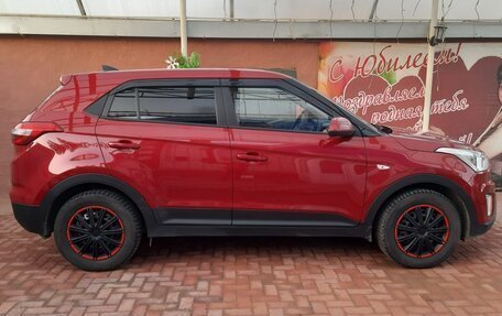 Hyundai Creta I рестайлинг, 2018 год, 1 799 000 рублей, 10 фотография