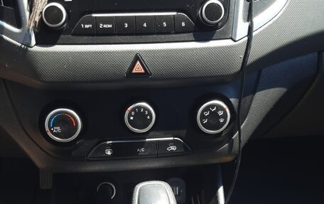 Hyundai Creta I рестайлинг, 2018 год, 1 799 000 рублей, 12 фотография