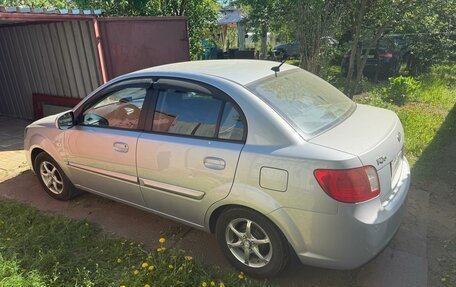 KIA Rio II, 2010 год, 700 000 рублей, 3 фотография