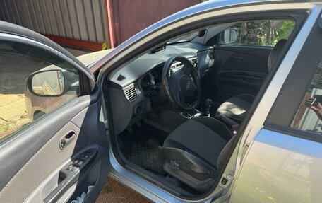KIA Rio II, 2010 год, 700 000 рублей, 6 фотография