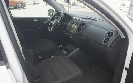 Volkswagen Tiguan I, 2013 год, 1 300 000 рублей, 6 фотография