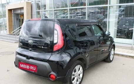 KIA Soul II рестайлинг, 2016 год, 990 000 рублей, 5 фотография