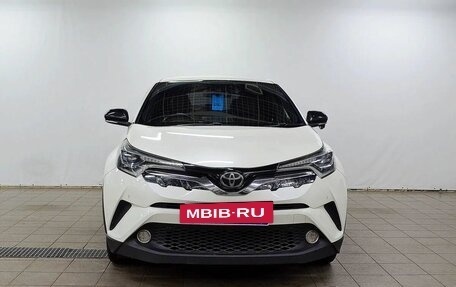 Toyota C-HR I рестайлинг, 2017 год, 1 730 000 рублей, 5 фотография