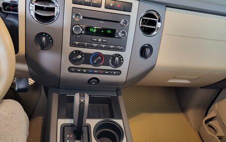 Ford Expedition, 2011 год, 3 800 000 рублей, 24 фотография