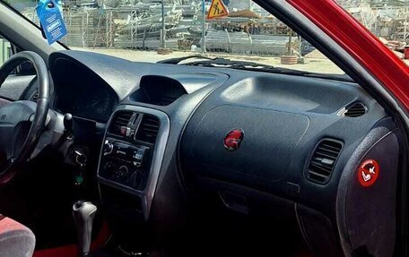 Mitsubishi Carisma I, 1999 год, 395 000 рублей, 2 фотография