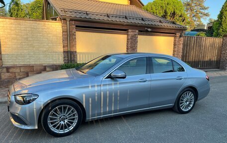 Mercedes-Benz E-Класс, 2020 год, 5 250 000 рублей, 3 фотография
