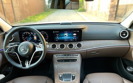 Mercedes-Benz E-Класс, 2020 год, 5 250 000 рублей, 10 фотография