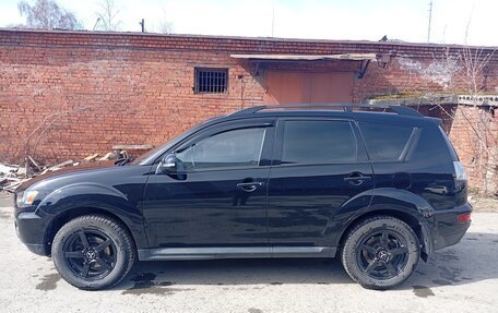 Mitsubishi Outlander III рестайлинг 3, 2011 год, 910 000 рублей, 10 фотография