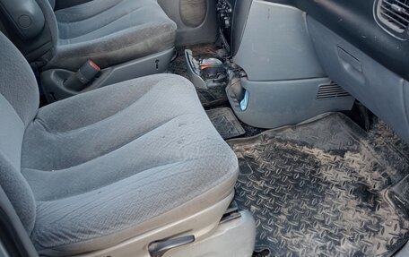Dodge Caravan IV, 2003 год, 650 000 рублей, 2 фотография