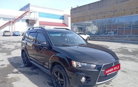 Mitsubishi Outlander III рестайлинг 3, 2011 год, 910 000 рублей, 12 фотография