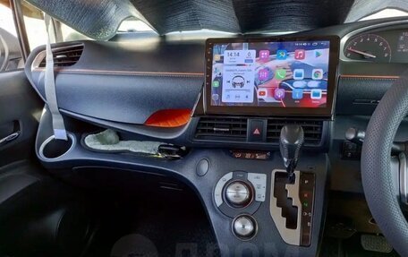 Toyota Sienta II, 2021 год, 1 780 000 рублей, 3 фотография