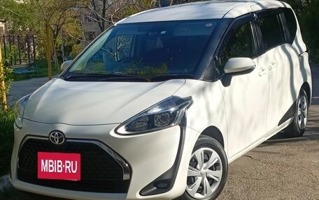 Toyota Sienta II, 2021 год, 1 780 000 рублей, 7 фотография