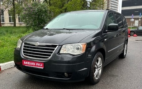 Chrysler Voyager IV, 2008 год, 1 300 000 рублей, 1 фотография