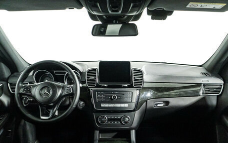 Mercedes-Benz GLS, 2017 год, 3 955 000 рублей, 13 фотография