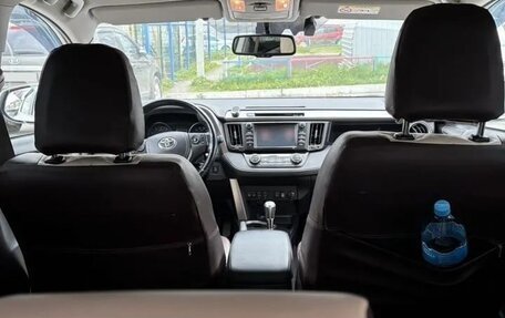 Toyota RAV4, 2017 год, 2 520 000 рублей, 5 фотография