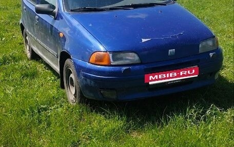 Fiat Punto III Punto Evo рестайлинг, 1998 год, 150 000 рублей, 5 фотография