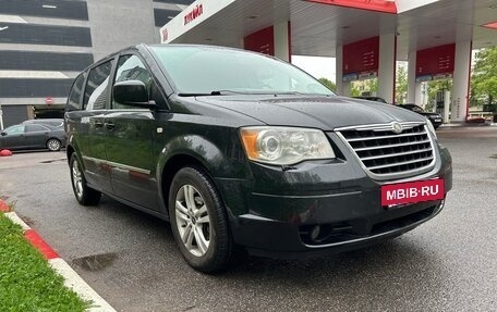 Chrysler Voyager IV, 2008 год, 1 300 000 рублей, 5 фотография