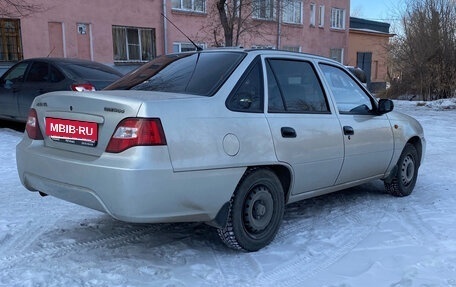 Daewoo Nexia I рестайлинг, 2008 год, 260 000 рублей, 5 фотография