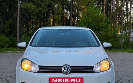 Volkswagen Golf VI, 2012 год, 850 000 рублей, 2 фотография