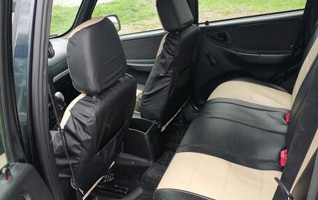 Chevrolet Niva I рестайлинг, 2013 год, 600 000 рублей, 3 фотография