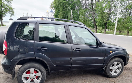 Chevrolet Niva I рестайлинг, 2013 год, 600 000 рублей, 7 фотография