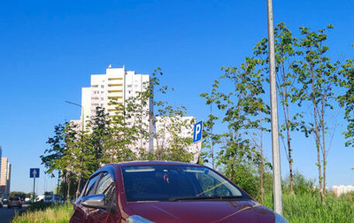 Toyota Vitz, 2017 год, 1 025 000 рублей, 1 фотография