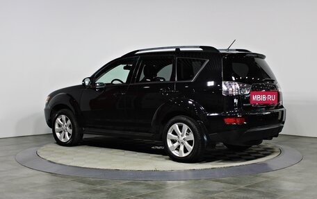 Mitsubishi Outlander III рестайлинг 3, 2012 год, 1 157 000 рублей, 4 фотография