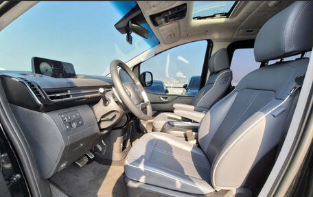 Hyundai Staria, 2022 год, 3 300 000 рублей, 9 фотография