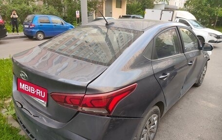 Hyundai Solaris II рестайлинг, 2021 год, 1 500 000 рублей, 4 фотография