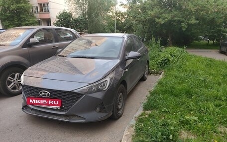 Hyundai Solaris II рестайлинг, 2021 год, 1 500 000 рублей, 7 фотография