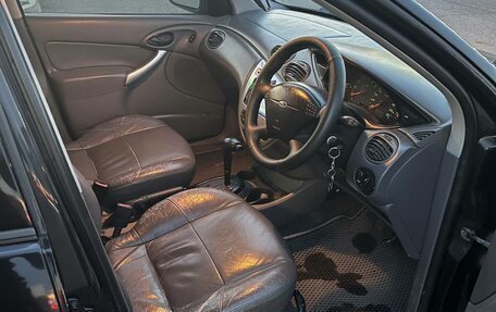 Ford Focus IV, 2002 год, 310 000 рублей, 5 фотография