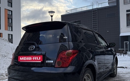 Toyota Ist II, 2004 год, 650 000 рублей, 2 фотография