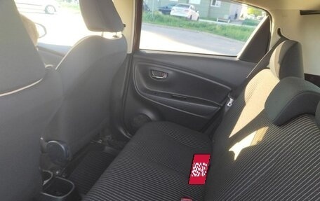 Toyota Vitz, 2017 год, 1 025 000 рублей, 8 фотография
