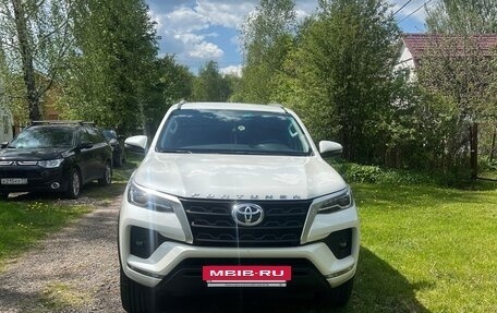 Toyota Fortuner II, 2022 год, 4 590 000 рублей, 2 фотография