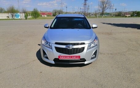 Chevrolet Cruze II, 2013 год, 990 000 рублей, 3 фотография