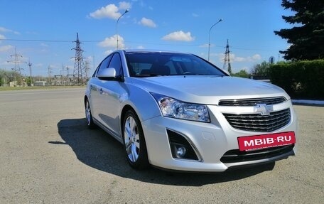 Chevrolet Cruze II, 2013 год, 990 000 рублей, 4 фотография