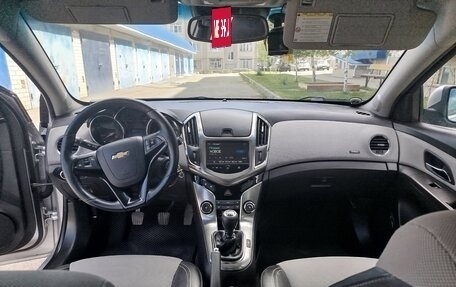 Chevrolet Cruze II, 2013 год, 990 000 рублей, 6 фотография