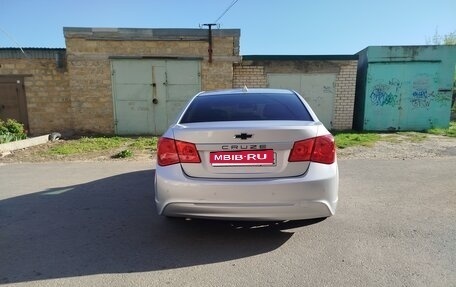 Chevrolet Cruze II, 2013 год, 990 000 рублей, 8 фотография