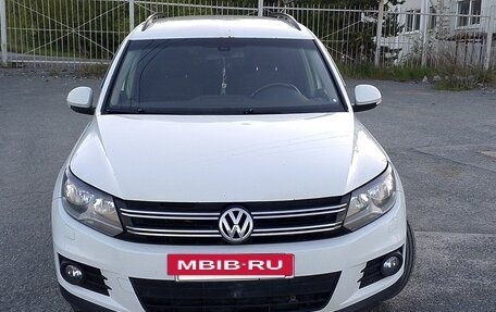 Volkswagen Tiguan I, 2014 год, 1 300 000 рублей, 2 фотография