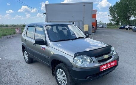 Chevrolet Niva I рестайлинг, 2013 год, 497 000 рублей, 4 фотография
