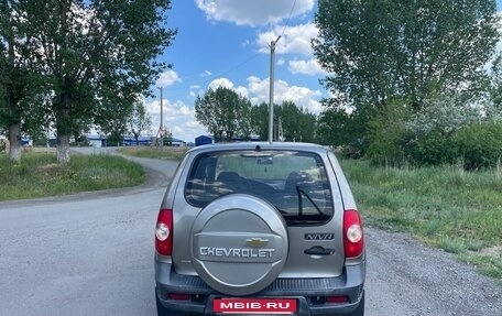Chevrolet Niva I рестайлинг, 2013 год, 497 000 рублей, 7 фотография