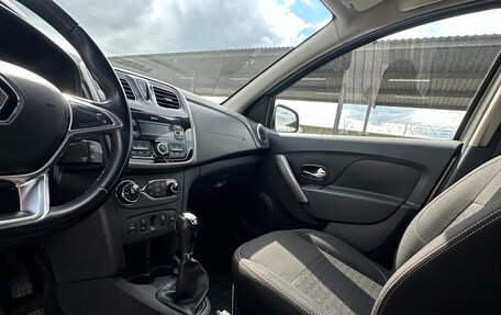 Renault Sandero II рестайлинг, 2019 год, 1 045 000 рублей, 12 фотография