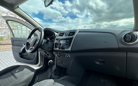 Renault Sandero II рестайлинг, 2019 год, 1 045 000 рублей, 15 фотография