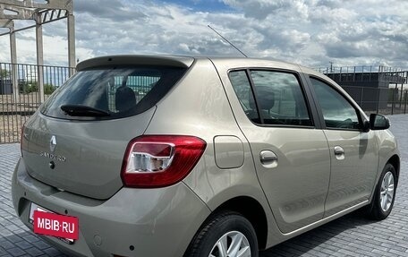 Renault Sandero II рестайлинг, 2019 год, 1 045 000 рублей, 9 фотография