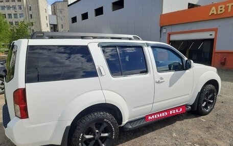 Nissan Pathfinder, 2014 год, 2 000 000 рублей, 1 фотография
