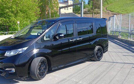Honda Stepwgn IV, 2017 год, 2 200 000 рублей, 7 фотография