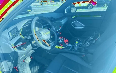 Audi Q3, 2021 год, 2 400 000 рублей, 7 фотография